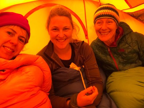 Chá de barraca - minhas companheiras